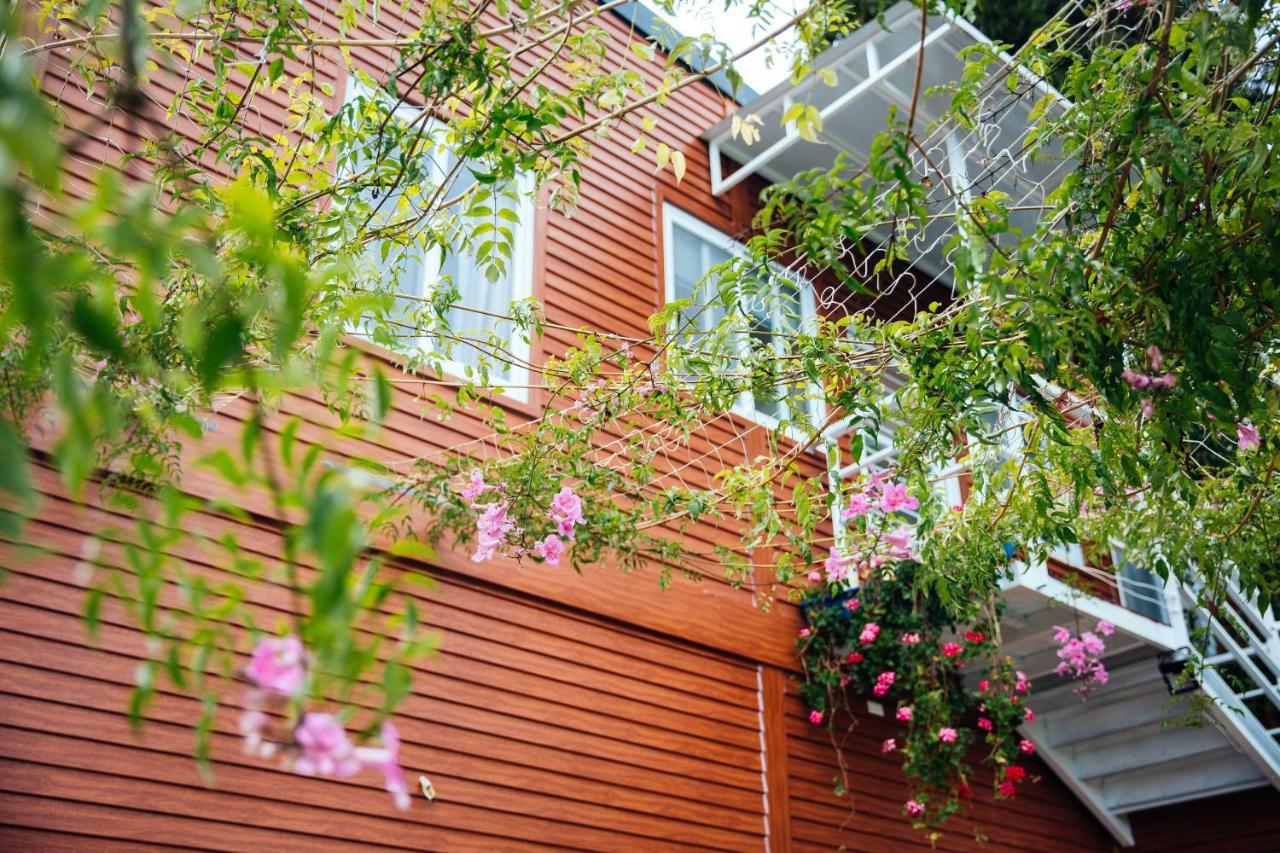 Iris Farmhouse เหรินอ้าย ภายนอก รูปภาพ